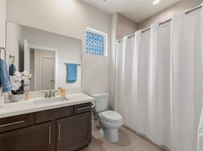 1902 Hollister Spruce Lane, Houston TX 77080