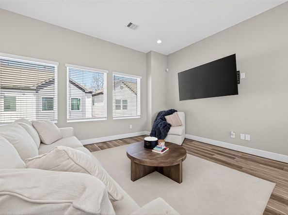 2610 Huntington Creek Lane, Houston TX 77093