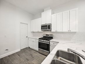 1546 Lombardy Street, Houston TX 77023