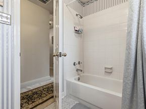 4119 Hambledon Village Drive, Houston TX 77014