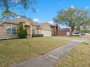 4902 Quiet Canyon Drive, Friendswood TX 77546