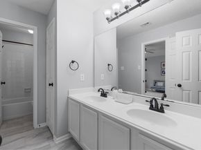 3915 Cinnamon Fern Court, Houston TX 77059