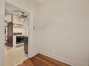 817 Henderson Street, Houston TX 77007