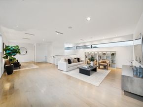 2332 Wroxton Road, Houston TX 77005