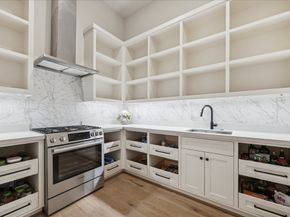 1619 Lynnview Drive, Houston TX 77055