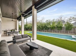 1619 Lynnview Drive, Houston TX 77055