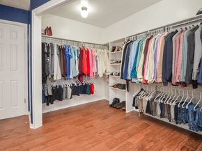 15911 Surrey Woods Drive, Friendswood TX 77546