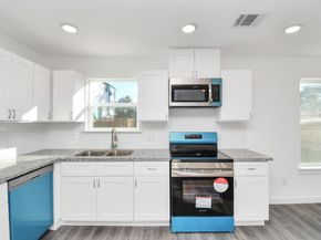 10004 Haddick Street, Houston TX 77078