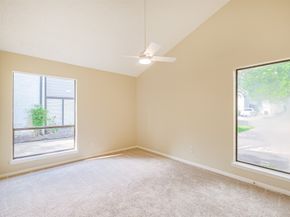 10727 Villa Lea Lane, Houston TX 77071