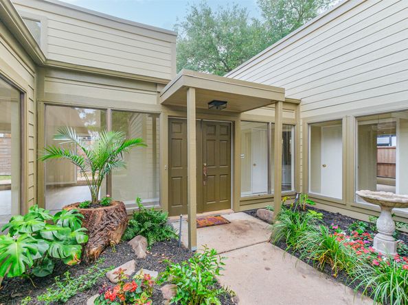 10727 Villa Lea Lane, Houston TX 77071