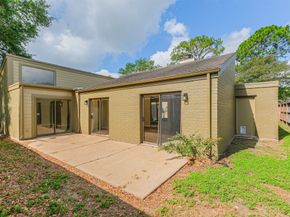 10727 Villa Lea Lane, Houston TX 77071