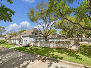 559 Rancho Bauer Drive, Houston TX 77079