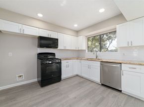 8426 Laurel Trails Drive, Houston TX 77095