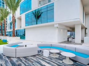 4521 San Felipe Street 2602, Houston TX 77027