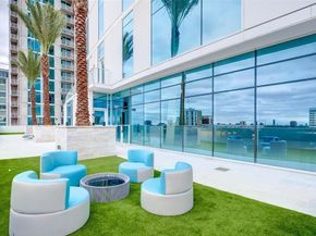 4521 San Felipe Street 2602, Houston TX 77027