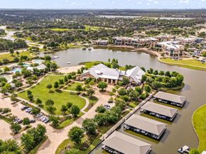 11806 Creekside Shore Circle, Cypress TX 77433