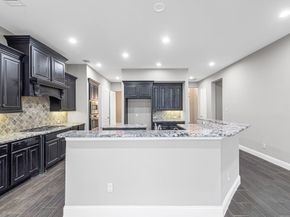 6718 Miller Shadow Lane, Sugar Land TX 77479