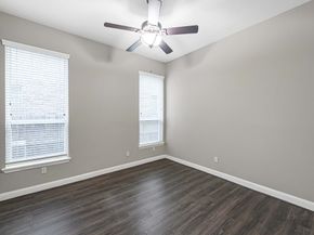 6718 Miller Shadow Lane, Sugar Land TX 77479