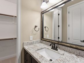 922 W 20th Street A, Houston TX 77008