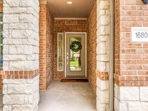 16802 Cherokee Lake Lane, Houston TX 77044