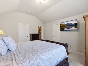 3330 Allington Court, Houston TX 77014