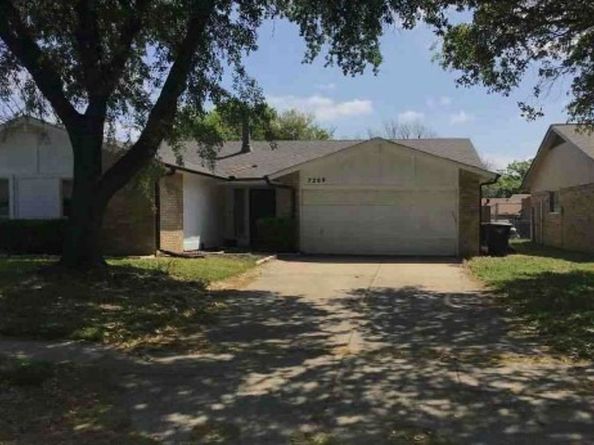 7209 W Cleburne Road, Fort Worth TX 76133