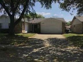 7209 W Cleburne Road, Fort Worth TX 76133