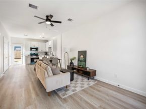 7221 Sandra Street AB, Houston TX 77028
