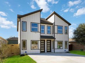 7221 Sandra Street AB, Houston TX 77028