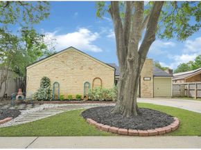 15819 Seven Springs Drive, Houston TX 77084