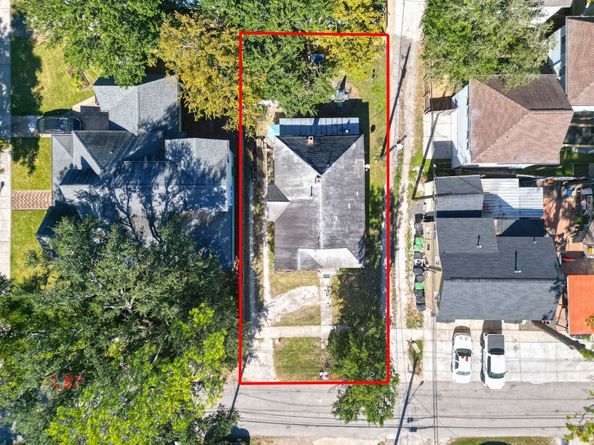 403 E 8th Street, Houston TX 77007