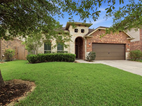 23430 Banks Mill Drive, New Caney TX 77357