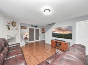 1989 Country Village B, Humble TX 77338