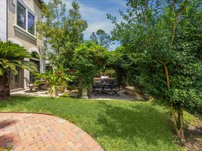 37 Hackberry Lane, Houston TX 77027