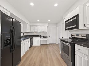 7939 Green Lawn Drive, Houston TX 77088