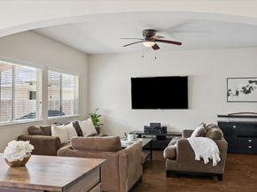 1511 Claremont Garden Circle, Houston TX 77047