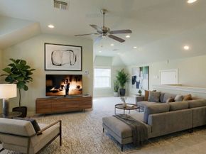 1314 Sherwood Springs Lane, Houston TX 77043