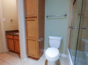 1314 Sherwood Springs Lane, Houston TX 77043