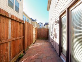 1314 Sherwood Springs Lane, Houston TX 77043