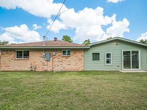 10659 Hazelhurst Drive, Houston TX 77043