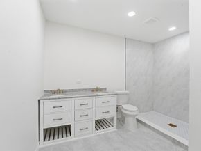 7407 Banyan Street, Houston TX 77028