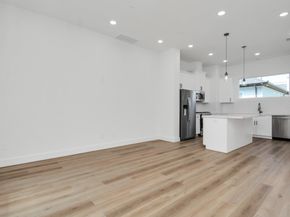 3036 Live Oak Street, Houston TX 77004