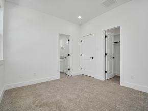 3036 Live Oak Street, Houston TX 77004