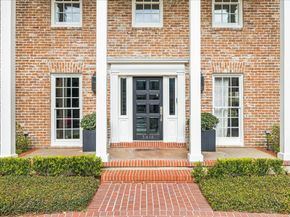 3616 Meadow Lake Lane, Houston TX 77027