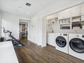 3616 Meadow Lake Lane, Houston TX 77027