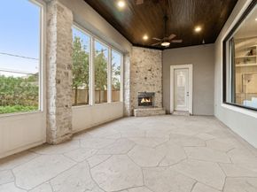 1518 Hillendahl Boulevard, Houston TX 77055