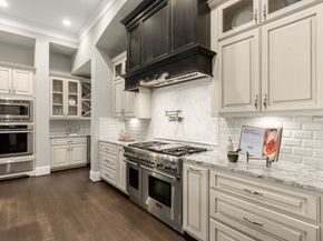 1518 Hillendahl Boulevard, Houston TX 77055