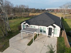 3549 Amos Street, Houston TX 77021