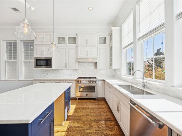 1243 W 15th 1/2 Street, Houston TX 77008