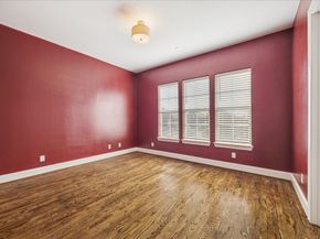 1243 W 15th 1/2 Street, Houston TX 77008